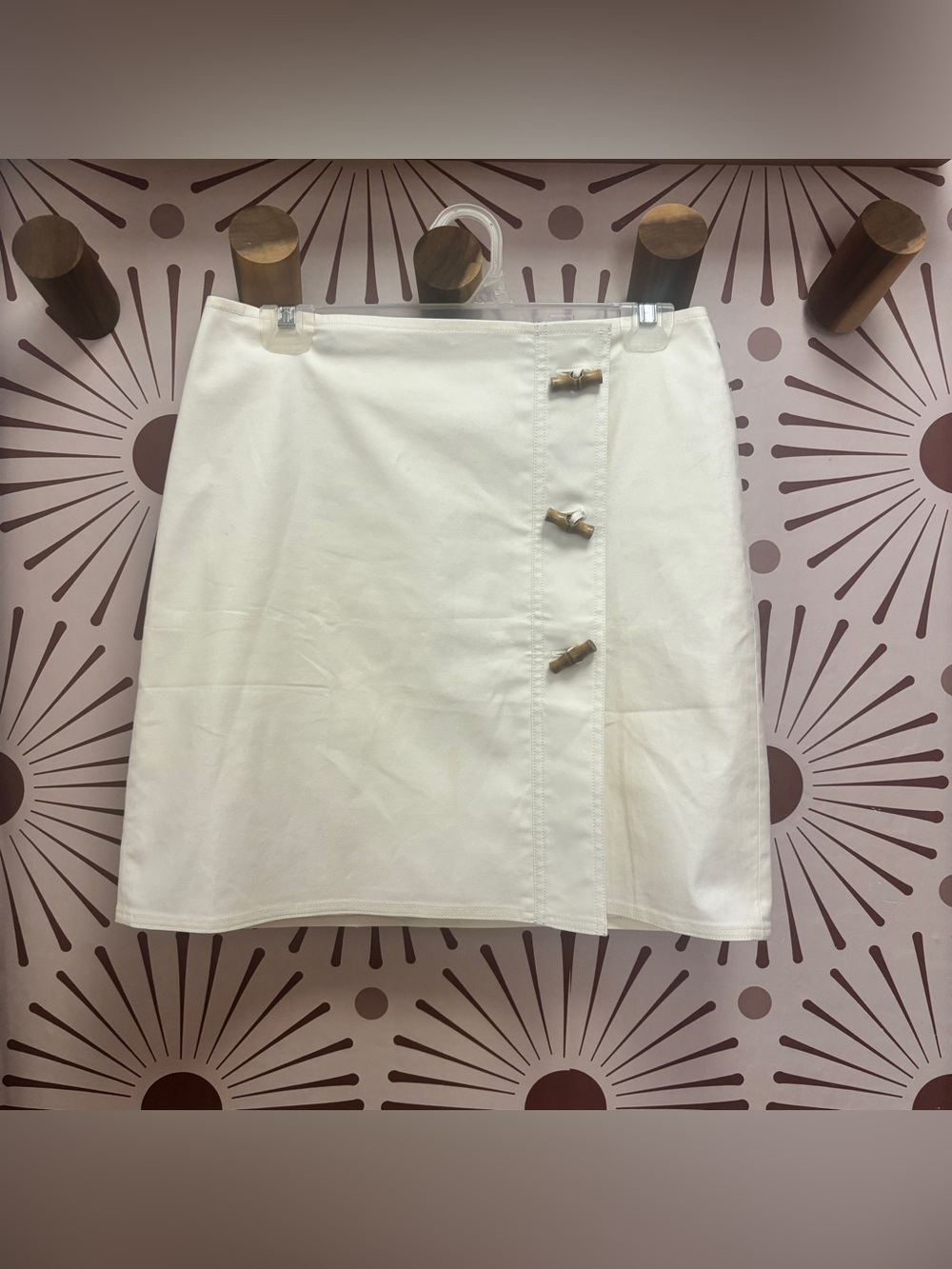 Michael Kors White Button-Front Skirt - Size 6